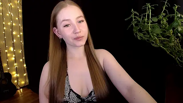 Snapshot of SindiWatsoon chatting on October 9, 11:47 am SindiWatsoon online show from October 9, 11:47 am