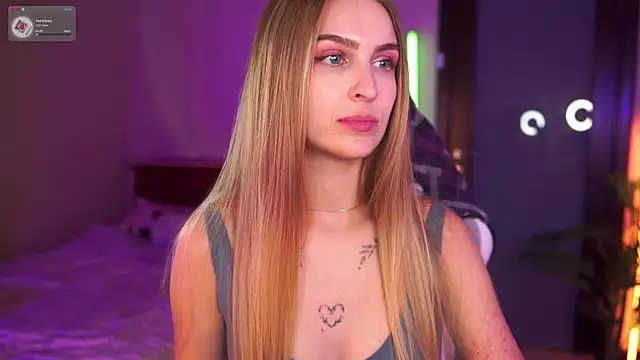 Kamila icee online show from September 28, 7:52 pm