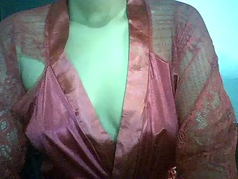 Bellabeltrann online show from April 7, 11:45 am