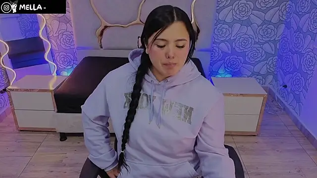 Snapshot of Mellani_tay chatting on September 25, 4:11 am Mellani tay online show from September 25, 4:11 am