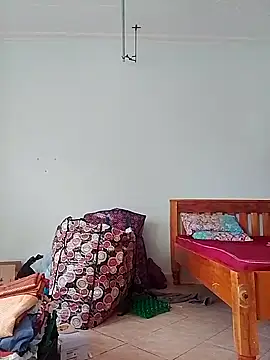 Snapshot of LOVELY-2BERRY chatting on September 27, 6:09 am LOVELY-2BERRY online show from September 27, 6:09 am