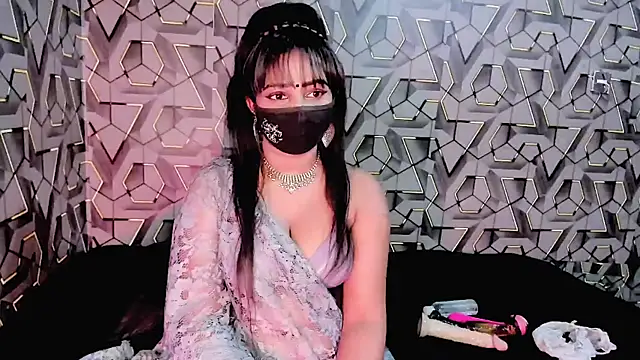 Sweetie Fox XXX online show from September 16, 5:10 pm