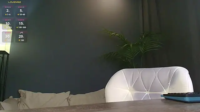 Diana twerk online show from July 17, 7:57 am