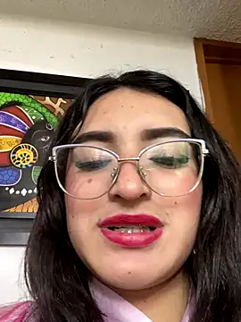 SophiaHilt0n online show from September 12, 3:08 pm