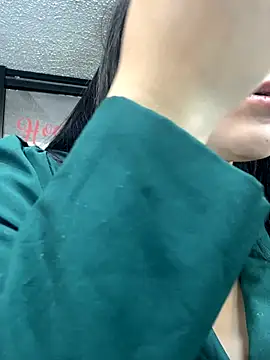 SophiaHilt0n online show from September 17, 12:25 pm