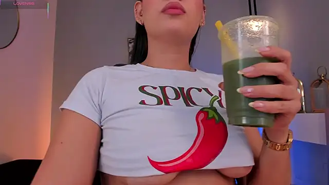 Snapshot of AngelicaVega chatting on September 22, 8:18 pm AngelicaVega online show from September 22, 8:18 pm