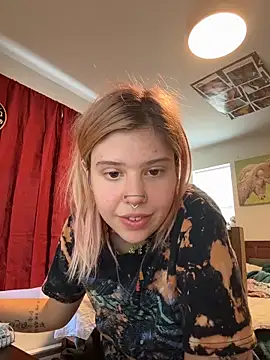 Esteem369 online show from October 11, 6:32 pm