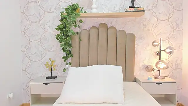 Roma  love online show from January 6, 12:09 pm