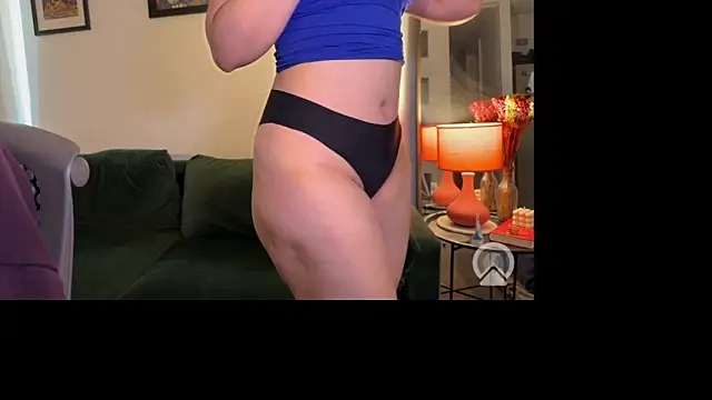 Redfloweer1 online show from September 28, 8:58 pm