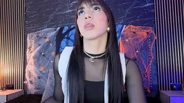 Snapshot of diosagolden chatting on October 22, 8:36 pm diosagolden online show from October 22, 8:36 pm