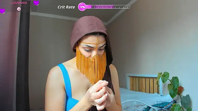  cleopattra  online show from December 5, 8:03 am