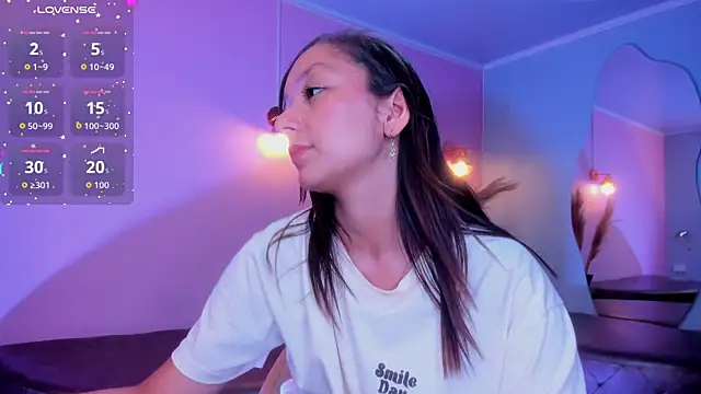 Snapshot of katy_sweet19 chatting on October 1, 7:19 pm katy sweet19 online show from October 1, 7:19 pm