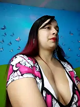 Snapshot of Evelyn_pink1 chatting on October 6, 10:21 am Evelyn pink1 online show from October 6, 10:21 am