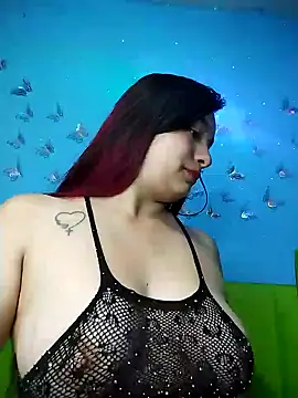 Snapshot of Evelyn_pink1 chatting on October 2, 12:10 pm Evelyn pink1 online show from October 2, 12:10 pm