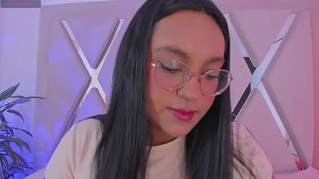 ellamontoya online show from February 17, 11:09 am