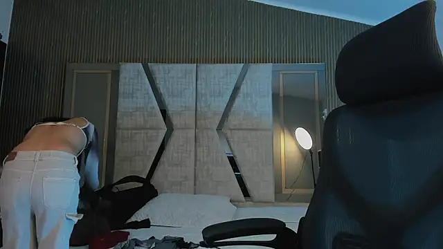 Snapshot of MelodyBliss chatting on October 11, 10:01 pm MelodyBliss online show from October 11, 10:01 pm