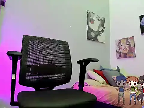 Snapshot of Charlotte_Joestar chatting on September 18, 4:16 pm Charlotte Joestar online show from September 18, 4:16 pm