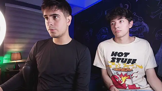 thiago rockwelll online show from April 8, 11:51 pm