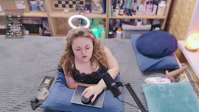 MiniNatalie online show from April 23, 2:30 pm