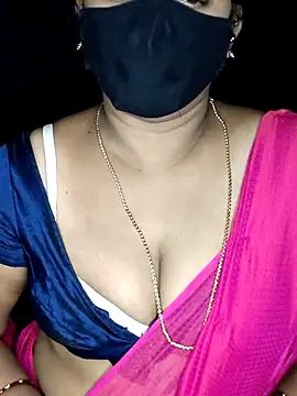 vintage-vibs online show from October 19, 6:32 pm