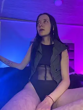 Isabella 21x online show from April 16, 9:39 pm