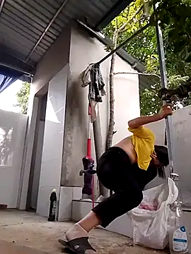 Aninyin22 online show from December 3, 7:00 am