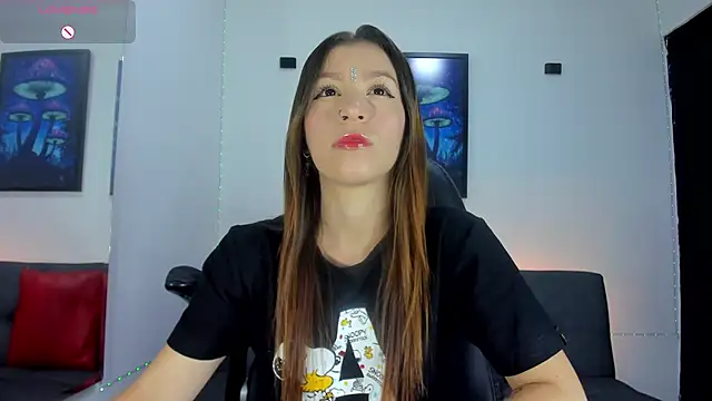 roxanne jones1 online show from March 18, 7:41 pm