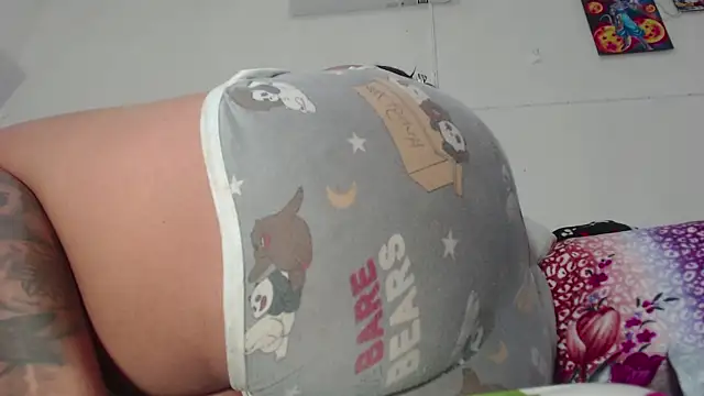 Snapshot of carolh202 chatting on October 16, 2:30 pm carolh202 online show from October 16, 2:30 pm