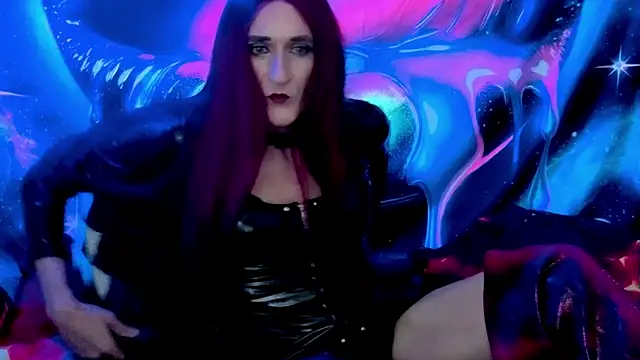 LuvNuk online show from November 4, 2:33 pm