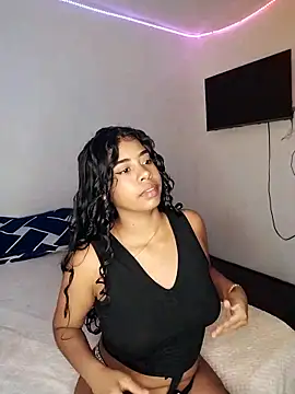 Fanny Klean online show from March 8, 3:43 am