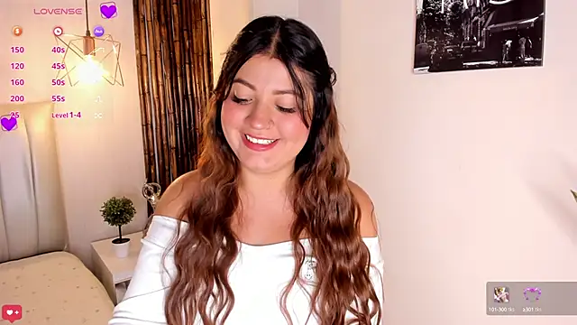 Snapshot of Zuzu_sweet chatting on September 23, 7:23 pm Zuzu sweet online show from September 23, 7:23 pm