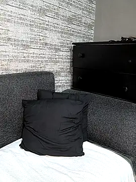 Snapshot of ExclusiveLeexx chatting on October 5, 1:27 pm ExclusiveLeexx online show from October 5, 1:27 pm