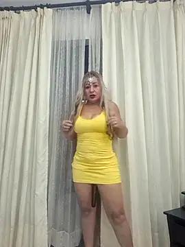 viollett 28 online show from March 24, 12:05 am