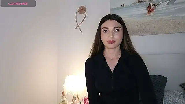 ReyaSophia online show from April 16, 8:41 pm