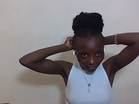 Snapshot of SexyNeedle22 chatting on September 17, 7:50 am SexyNeedle22 online show from September 17, 7:50 am