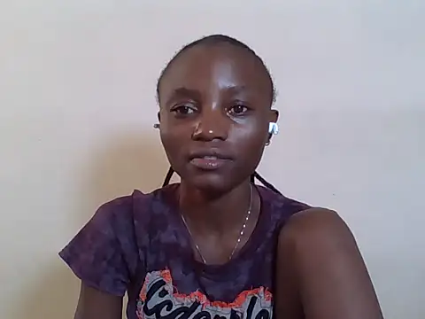 Snapshot of SexyNeedle22 chatting on September 25, 2:05 pm SexyNeedle22 online show from September 25, 2:05 pm