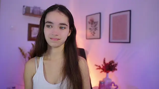 Snapshot of Gia_Paige18 chatting on October 16, 1:14 pm Gia Paige18 online show from October 16, 1:14 pm