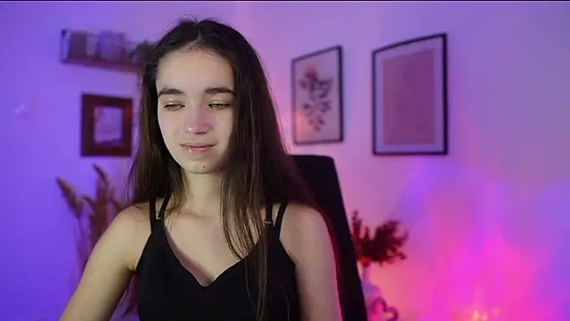 Snapshot of Gia_Paige18 chatting on October 26, 2:12 pm Gia Paige18 online show from October 26, 2:12 pm