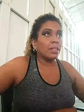 Snapshot of ELLA_KELLY chatting on October 30, 12:39 pm ELLA KELLY online show from October 30, 12:39 pm