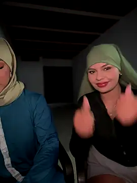 Snapshot of lalilamassu1 chatting on September 27, 3:25 am lalilamassu1 online show from September 27, 3:25 am