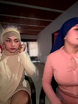 Snapshot of lalilamassu1 chatting on September 22, 9:02 pm lalilamassu1 online show from September 22, 9:02 pm