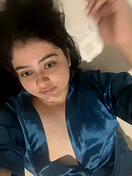 Stephania 18 online show from September 18, 10:08 pm