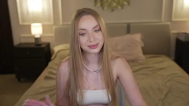 Linda054 online show from September 18, 12:09 am