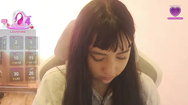 emitaa17228o online show from March 28, 8:08 pm