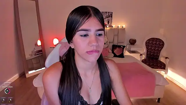 Snapshot of Sophia_rincon chatting on September 16, 7:44 pm Sophia rincon online show from September 16, 7:44 pm