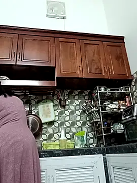    Erin    online show from March 19, 5:56 am