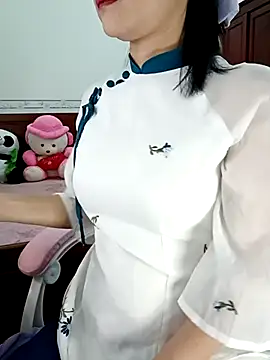    Erin    online show from March 23, 1:45 am