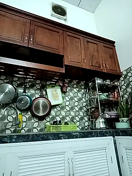 Snapshot of ___Erin___ chatting on October 9, 5:11 am Erin online show from October 9, 5:11 am