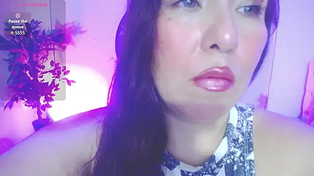 evelyn mature19 online show from September 24, 6:40 pm