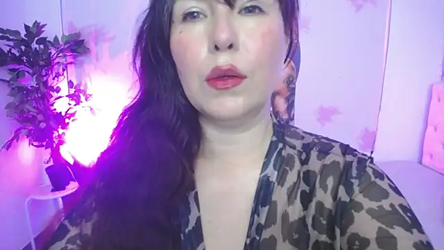 evelyn mature19 online show from October 10, 6:46 pm